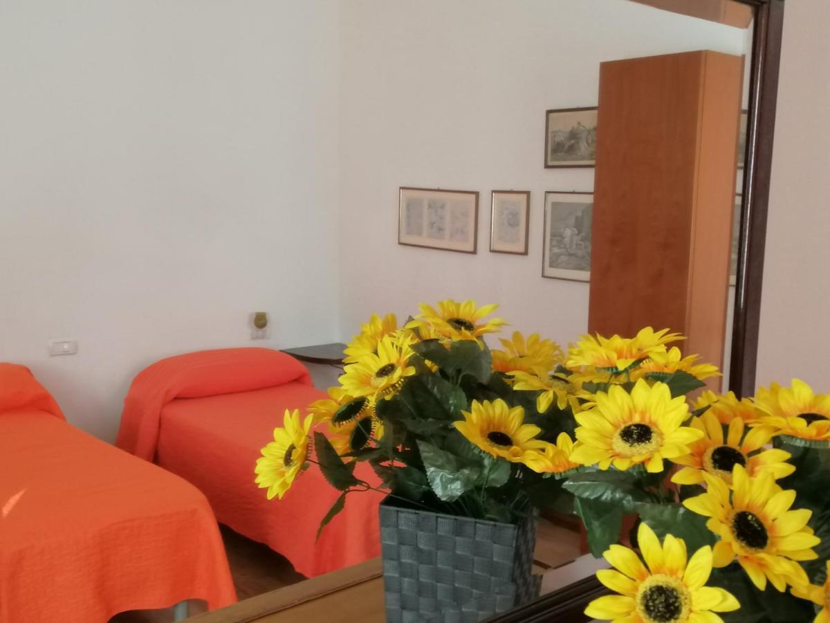 Appartamento Le Campanelle San Felice del Benaco Eksteriør billede